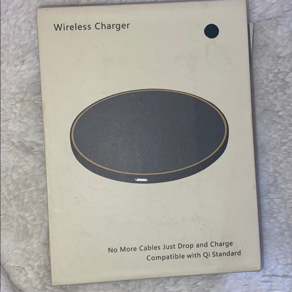 Wireless charger.